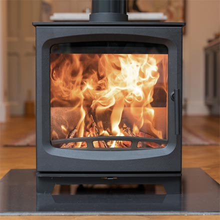 8kw Defra Approved Hooga 8 wood burning stove