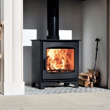 Ottawa Deluxe 5kw wood burning stove - Defra-approved
